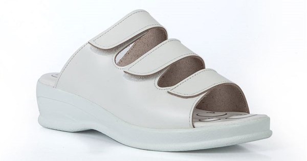 https://www.sabomar.com/Fethiye Velcro White Women's Orthopedic Slippers